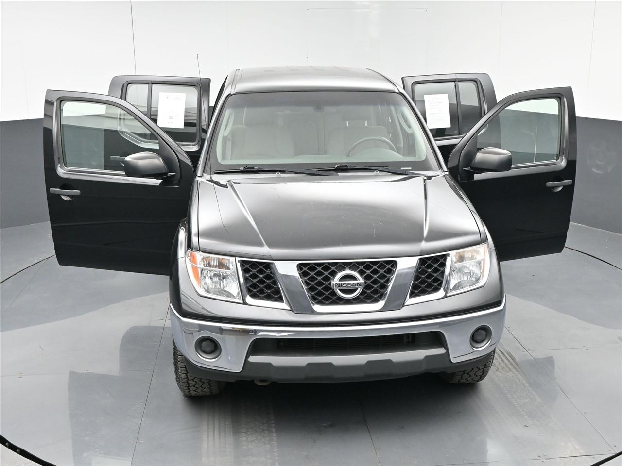 Nissan Frontier SE Crew Cab 4WD 2007