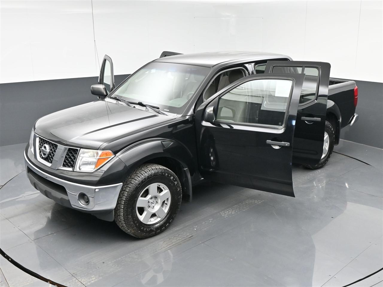 Nissan Frontier SE Crew Cab 4WD 2007