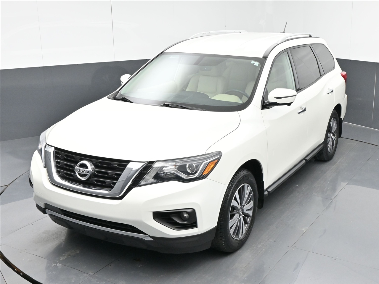 Nissan Pathfinder SL 4WD 2017