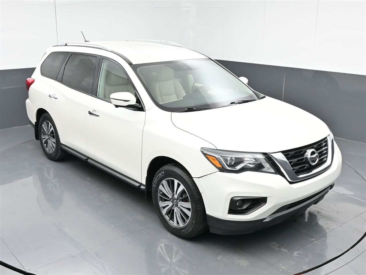 Nissan Pathfinder SL 4WD 2017