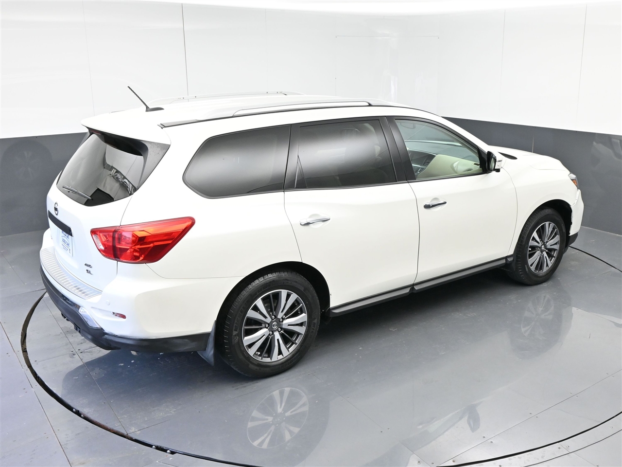 Nissan Pathfinder SL 4WD 2017