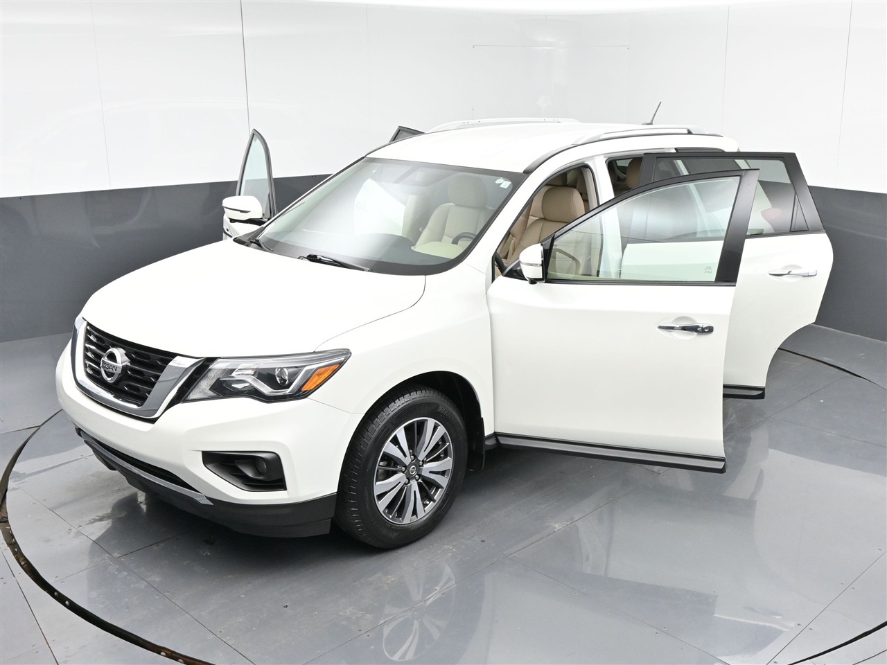 Nissan Pathfinder SL 4WD 2017