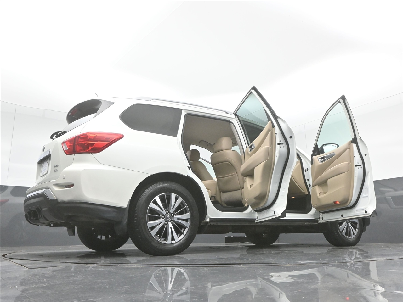 Nissan Pathfinder SL 4WD 2017