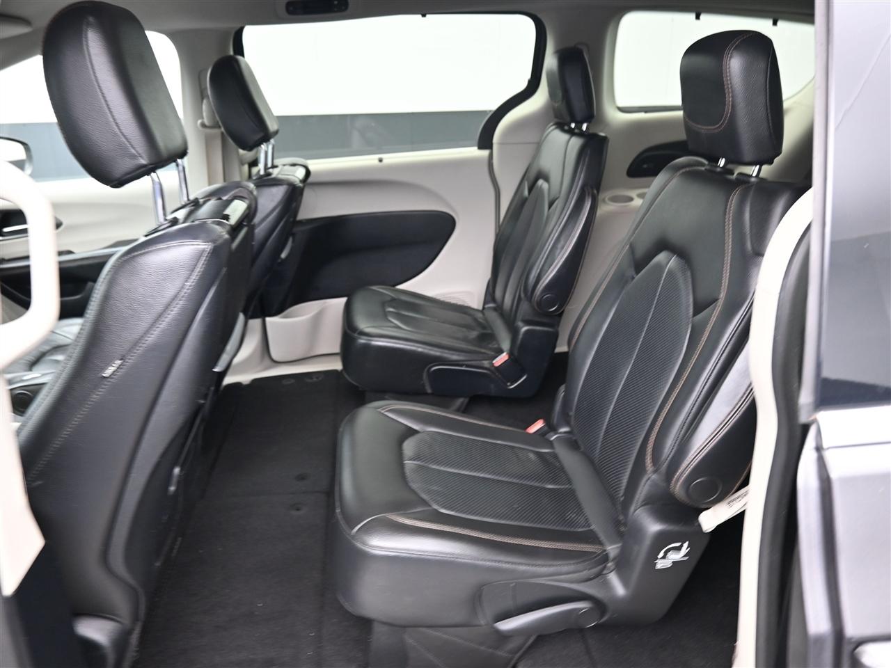 Chrysler Pacifica Touring-L Plus 2020