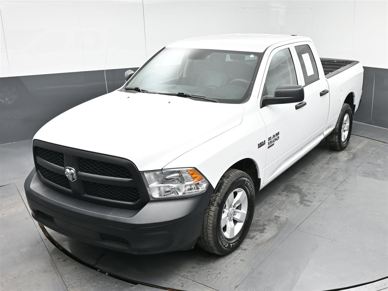 RAM 1500 Classic Tradesman Quad Cab 2WD 2023