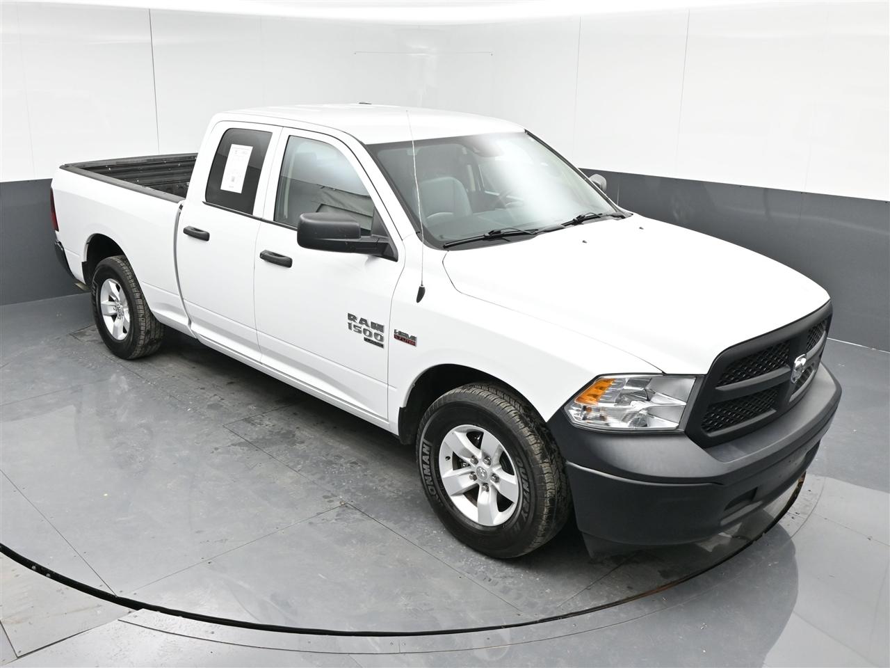 RAM 1500 Classic Tradesman Quad Cab 2WD 2023