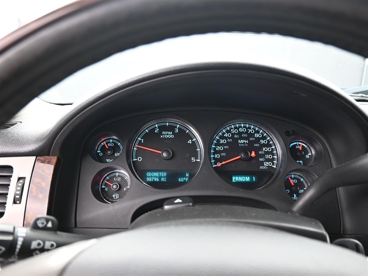 GMC Sierra 3500HD Denali Crew Cab SRW 4WD 2013