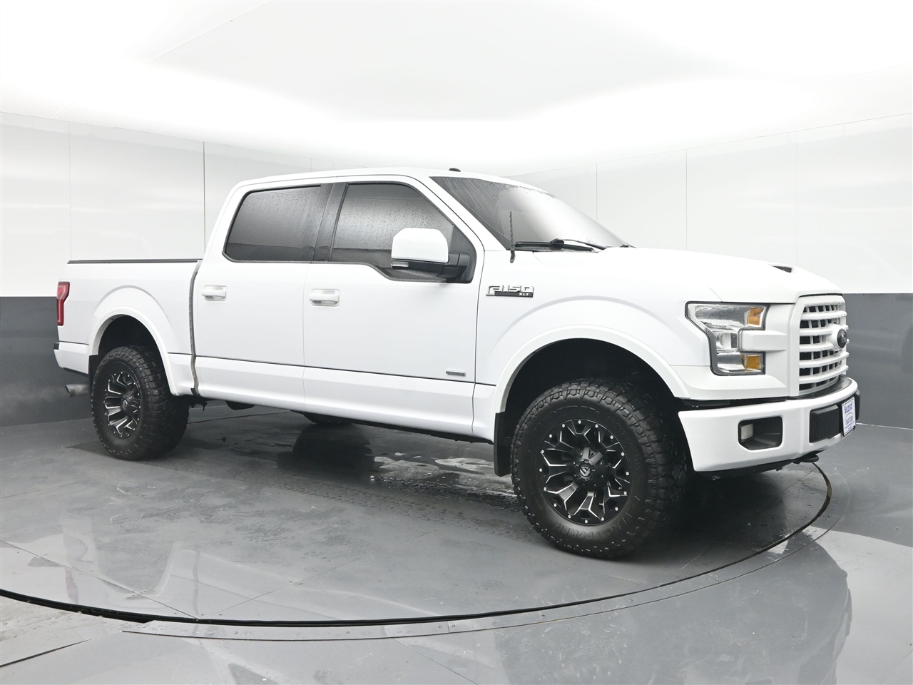 Ford F-150 XLT SuperCrew 5.5-ft. Bed 4WD 2016