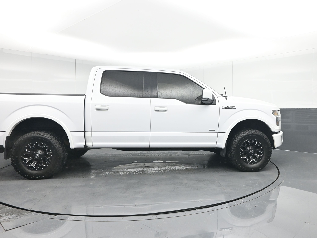 Ford F-150 XLT SuperCrew 5.5-ft. Bed 4WD 2016