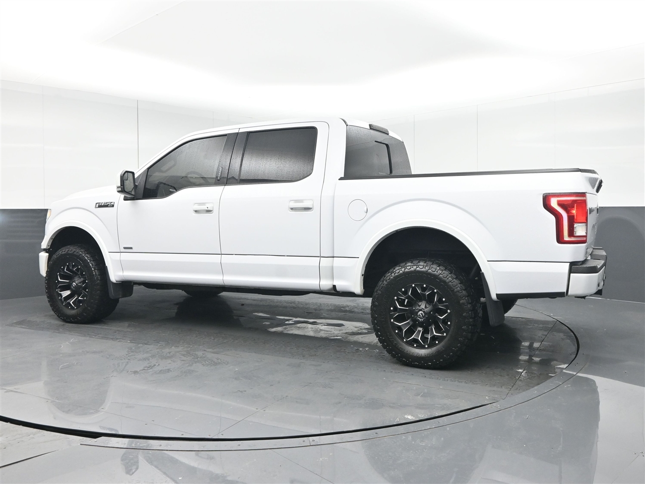 Ford F-150 XLT SuperCrew 5.5-ft. Bed 4WD 2016