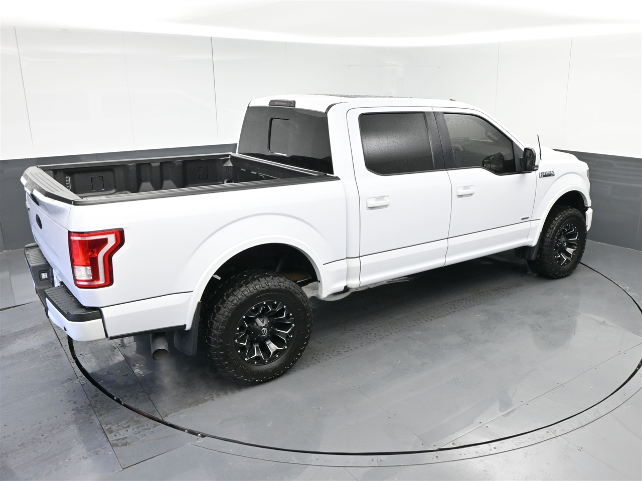 Ford F-150 XLT SuperCrew 5.5-ft. Bed 4WD 2016