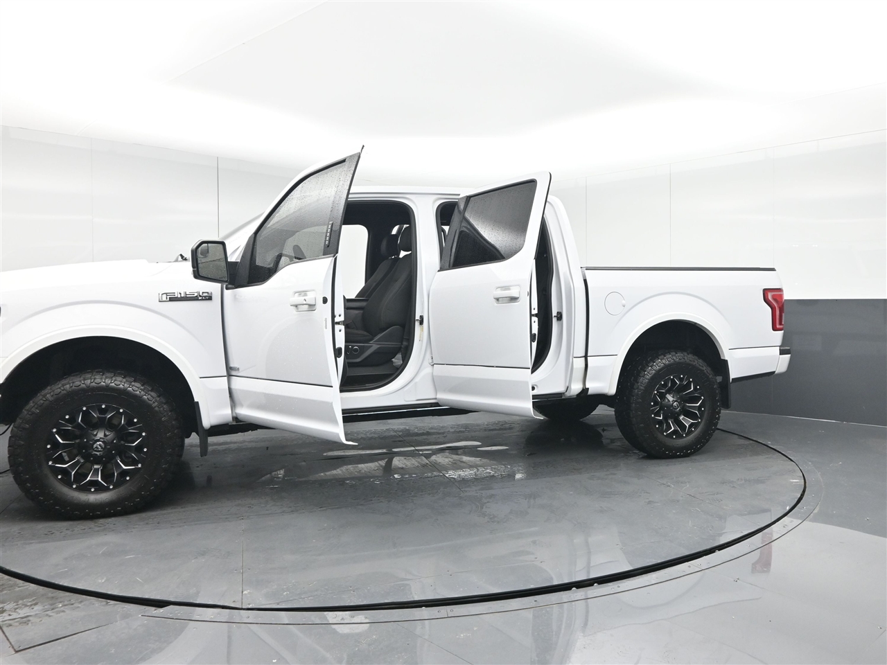 Ford F-150 XLT SuperCrew 5.5-ft. Bed 4WD 2016
