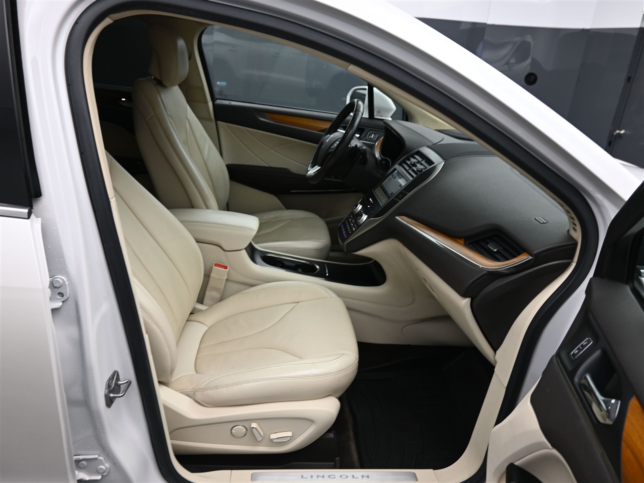 Lincoln MKC Reserve FWD 2016