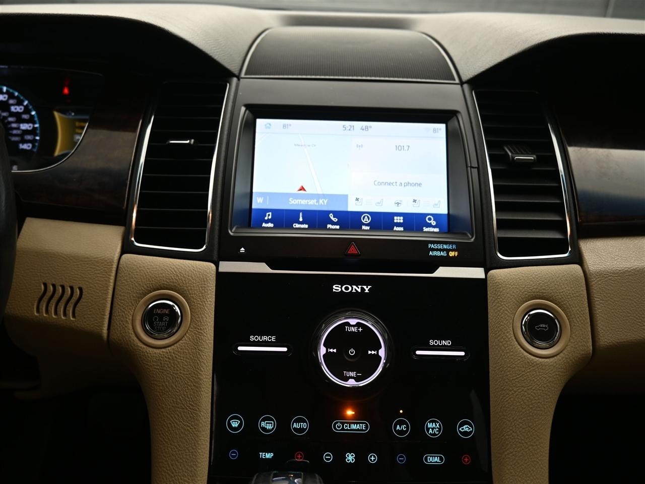 Ford Taurus Limited FWD 2018