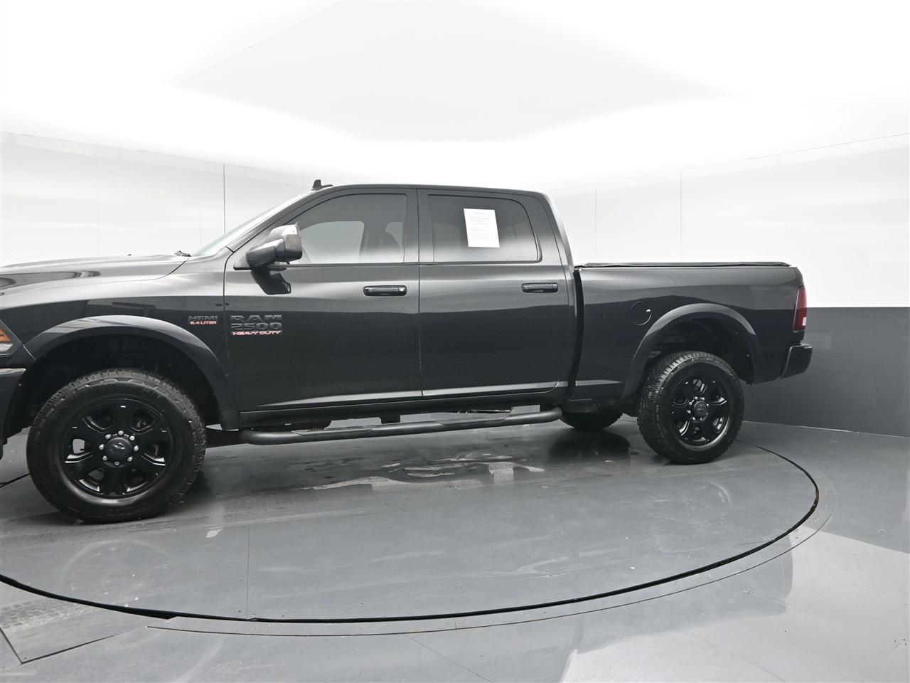 RAM 2500 Laramie Crew Cab SWB 4WD 2017