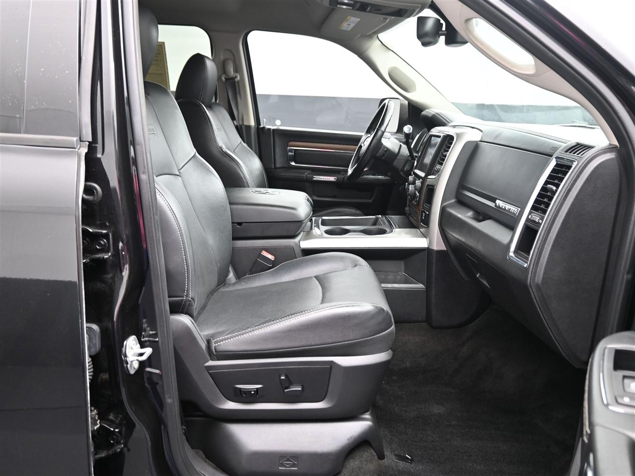 RAM 2500 Laramie Crew Cab SWB 4WD 2017