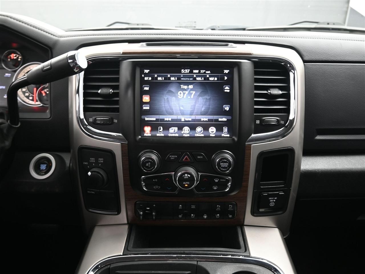 RAM 2500 Laramie Crew Cab SWB 4WD 2017