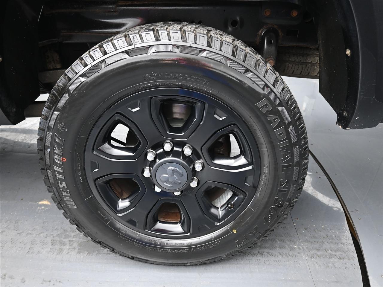 RAM 2500 Laramie Crew Cab SWB 4WD 2017