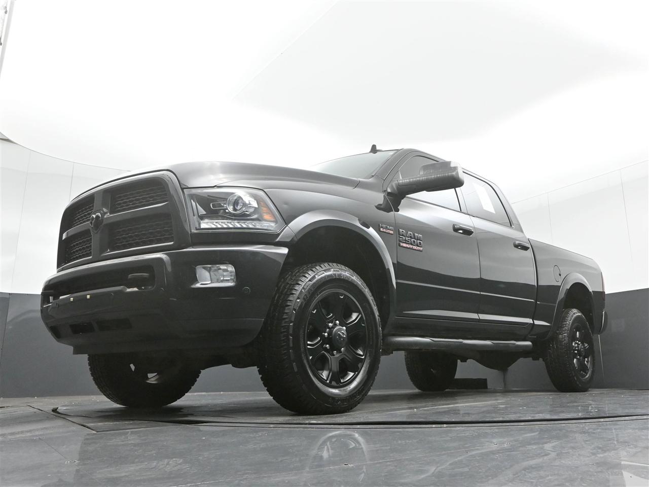 RAM 2500 Laramie Crew Cab SWB 4WD 2017