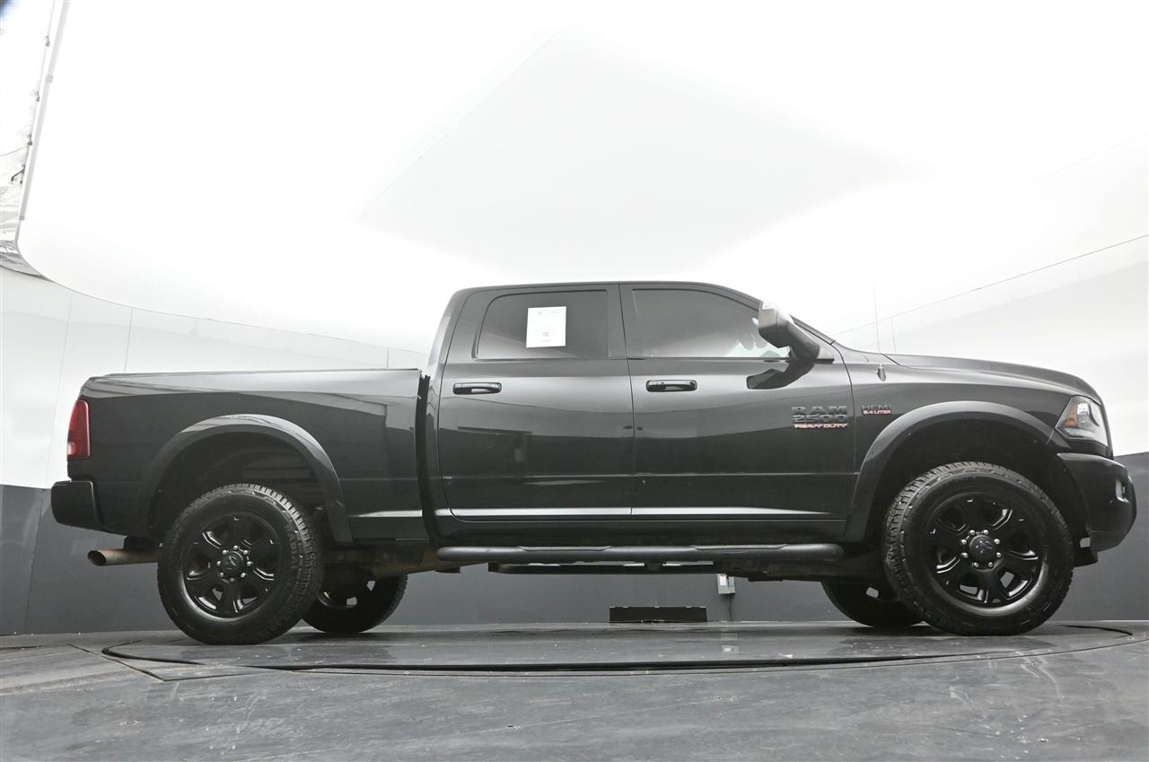 RAM 2500 Laramie Crew Cab SWB 4WD 2017