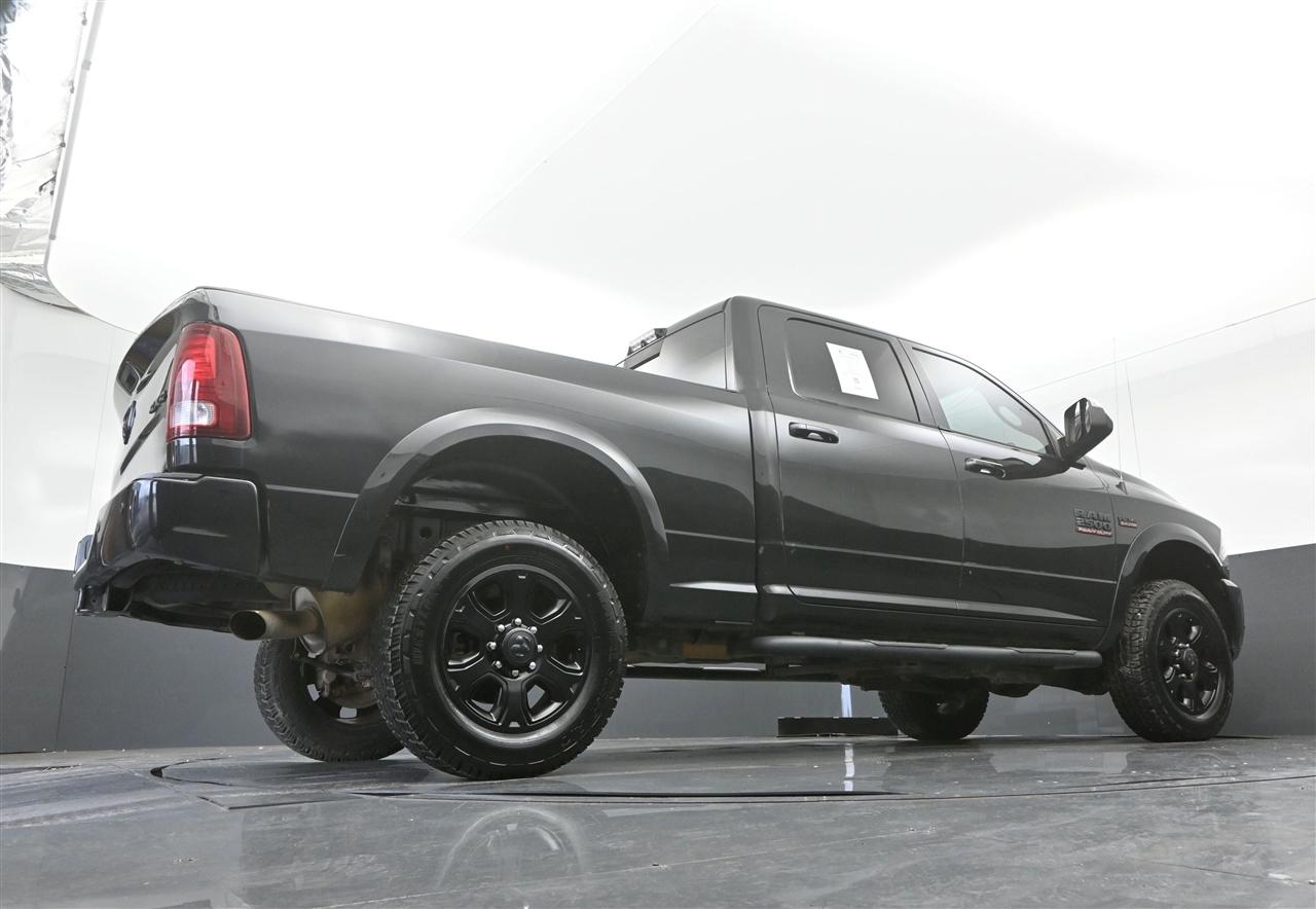 RAM 2500 Laramie Crew Cab SWB 4WD 2017