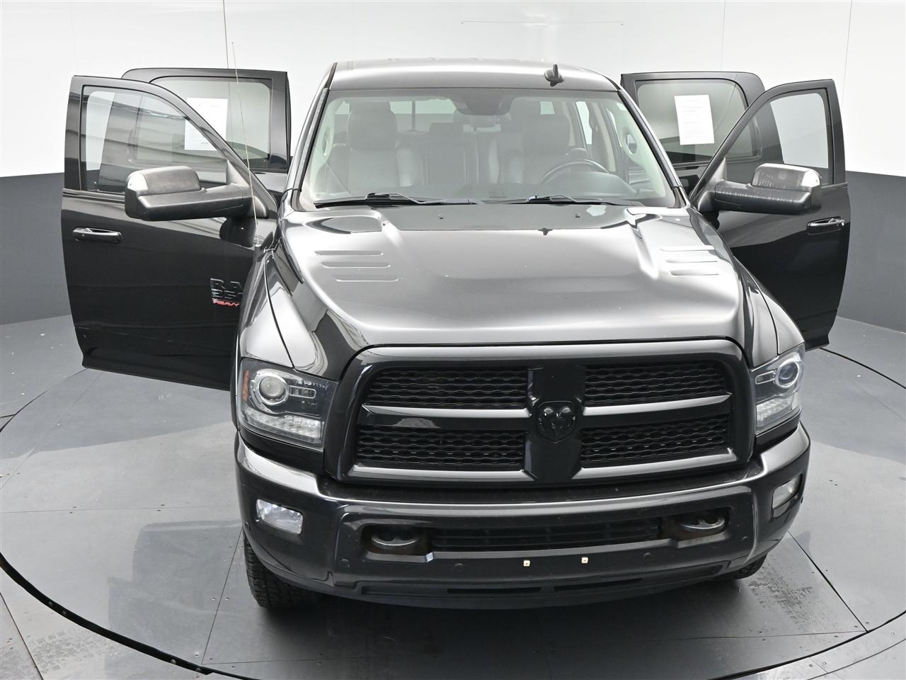 RAM 2500 Laramie Crew Cab SWB 4WD 2017
