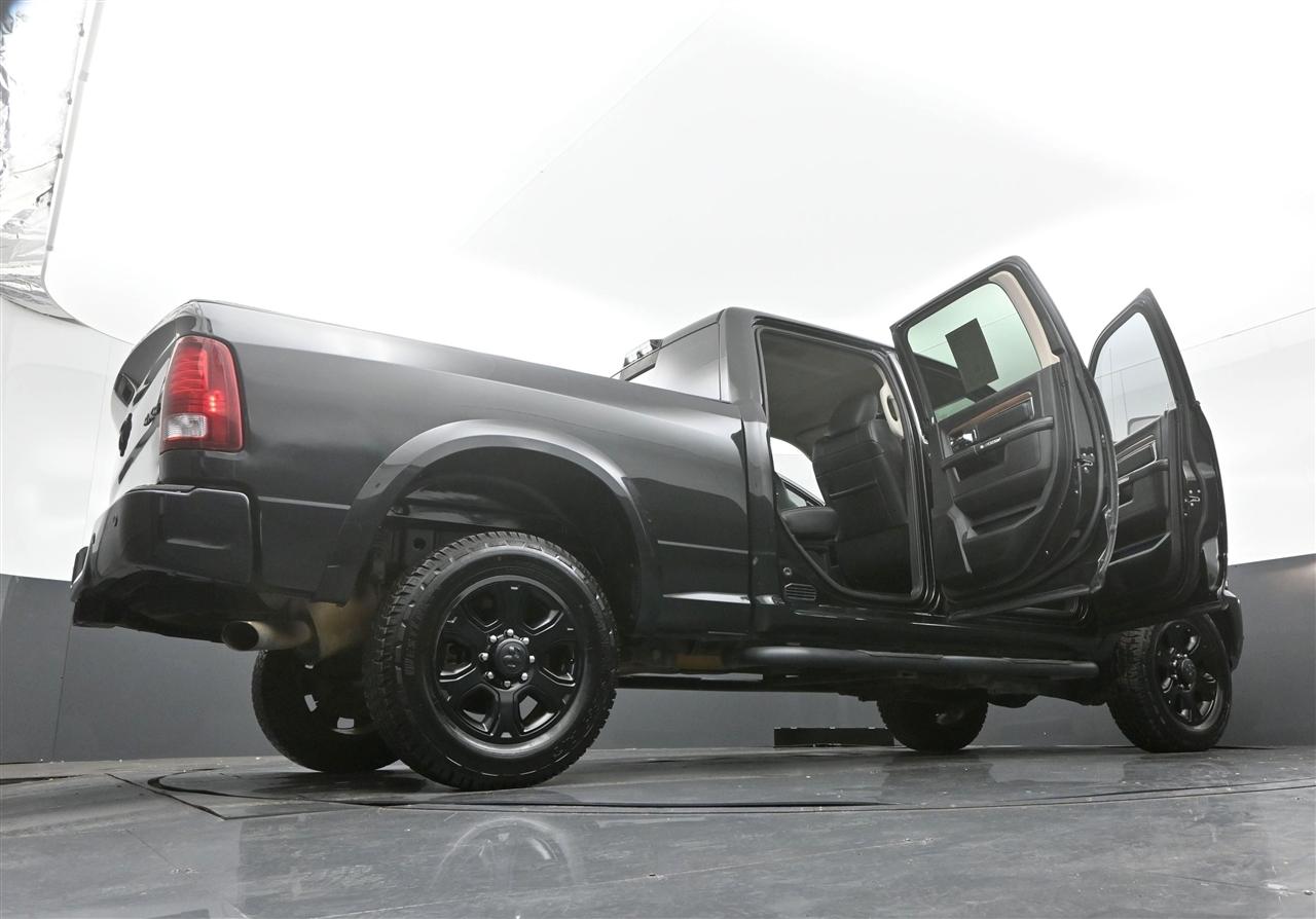 RAM 2500 Laramie Crew Cab SWB 4WD 2017