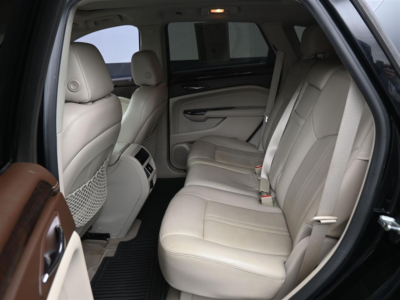 Cadillac SRX Luxury Collection FWD 2016