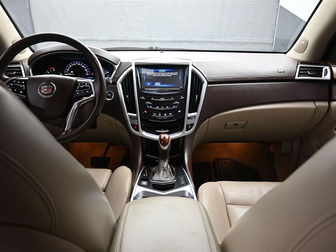 Cadillac SRX Luxury Collection FWD 2016