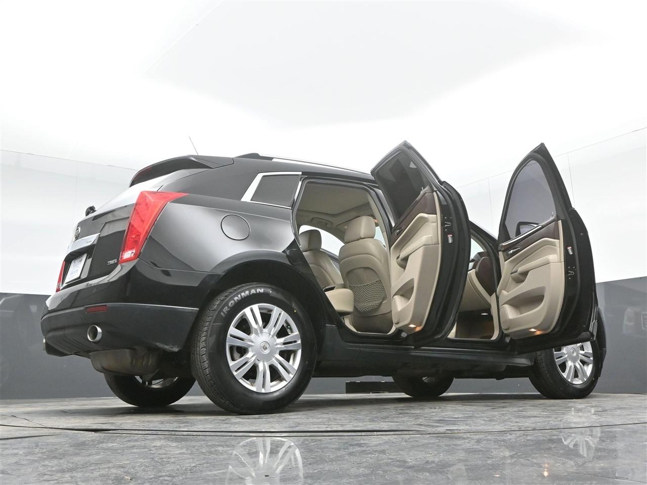 Cadillac SRX Luxury Collection FWD 2016