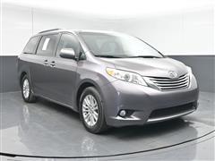 2016 Toyota Sienna 