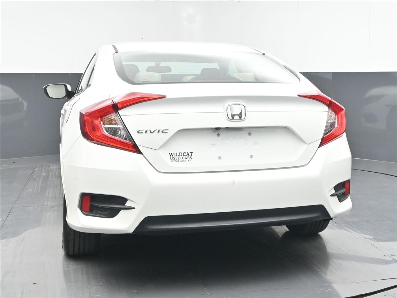 Honda Civic LX Sedan CVT 2017