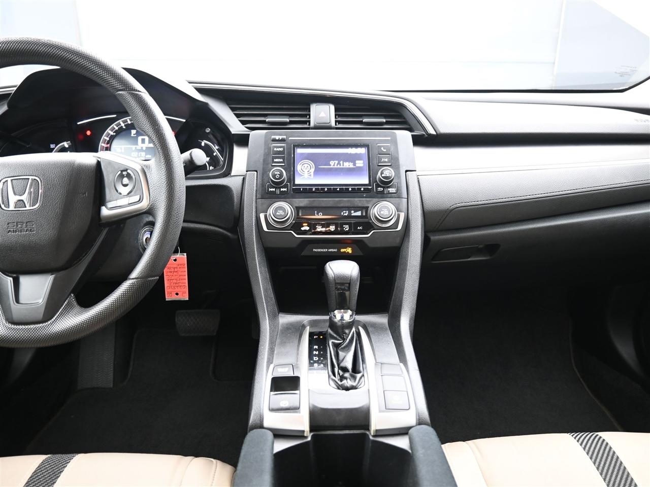 Honda Civic LX Sedan CVT 2017