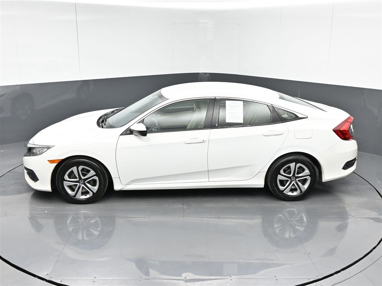 Honda Civic LX Sedan CVT 2017