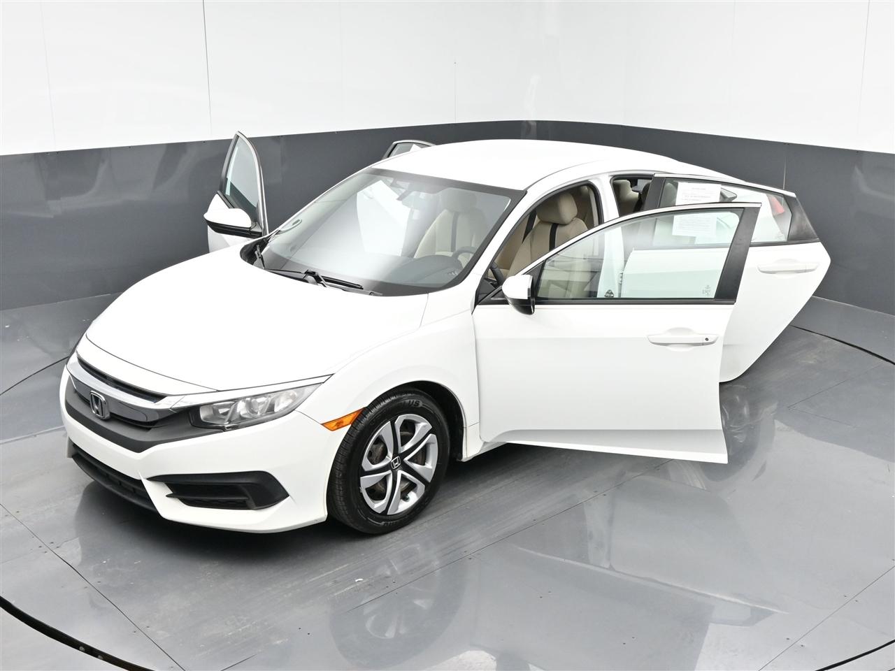 Honda Civic LX Sedan CVT 2017