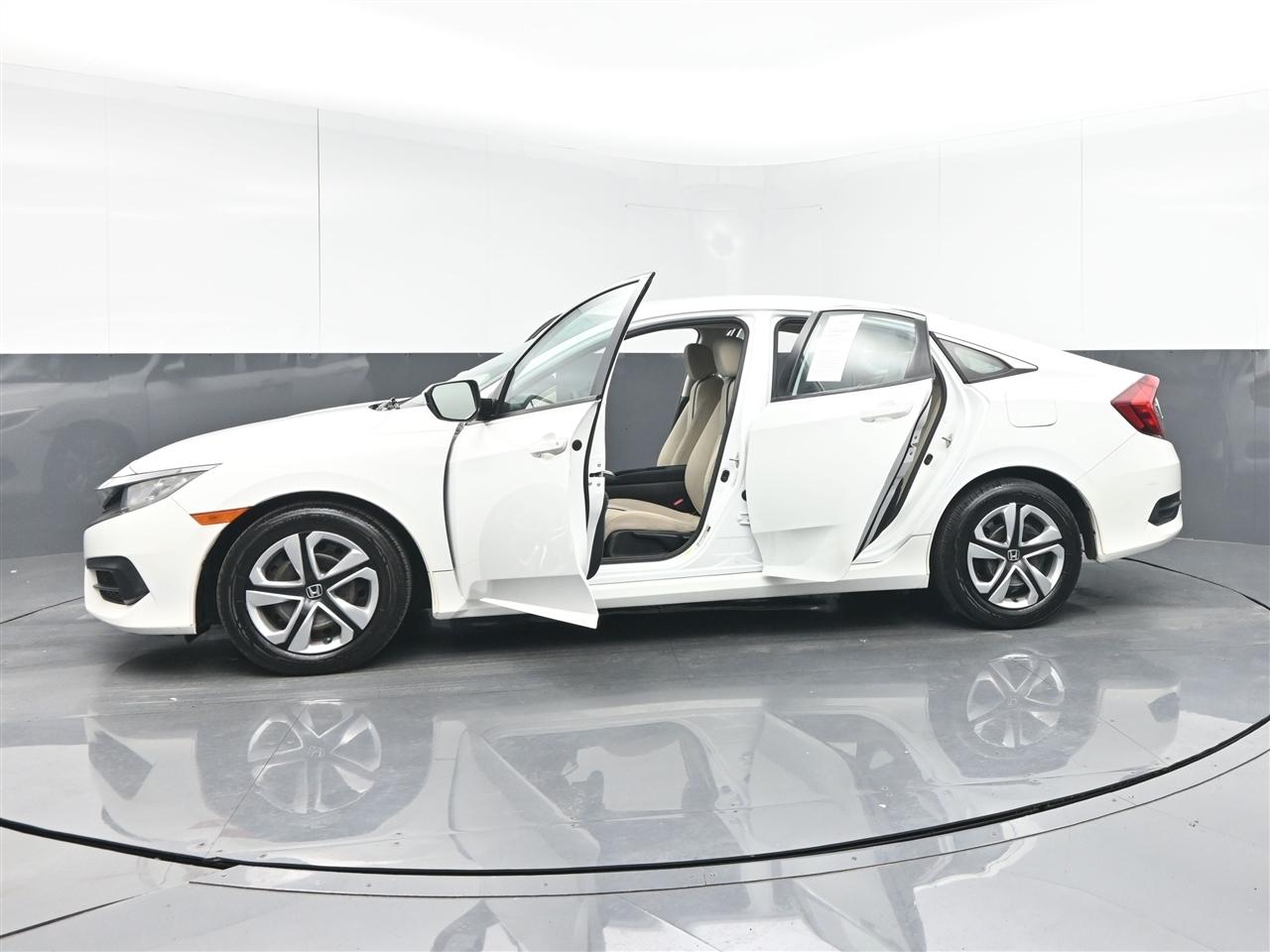 Honda Civic LX Sedan CVT 2017