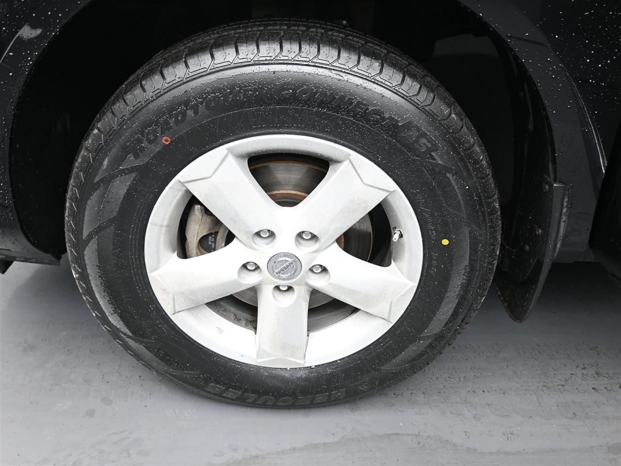 Nissan Rogue S 2WD 2013