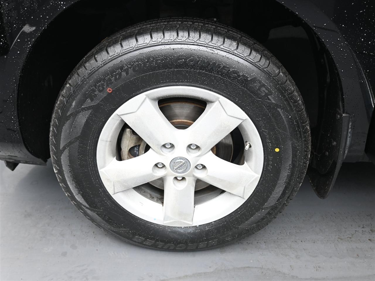 Nissan Rogue S 2WD 2013