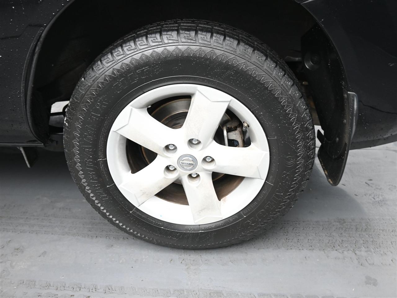 Nissan Rogue S 2WD 2013