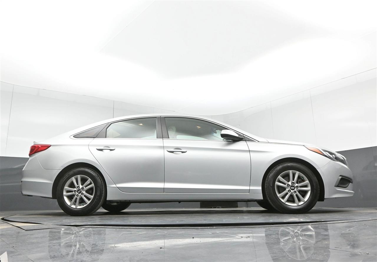 Hyundai Sonata SE 2016