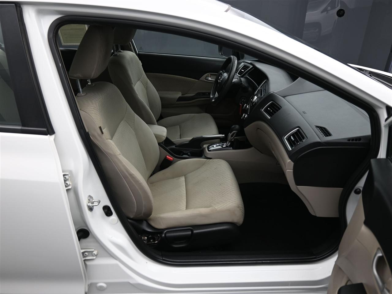 Honda Civic LX Sedan CVT 2014