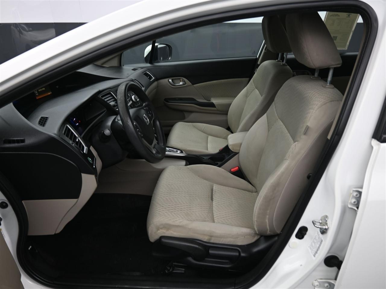 Honda Civic LX Sedan CVT 2014