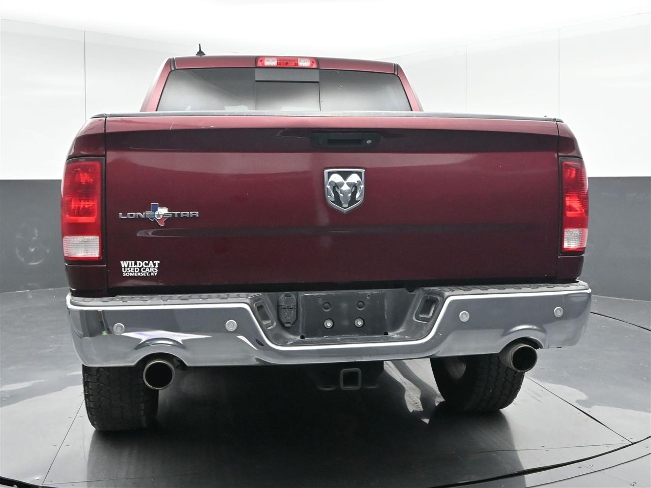 RAM 1500 SLT Crew Cab SWB 2WD 2017