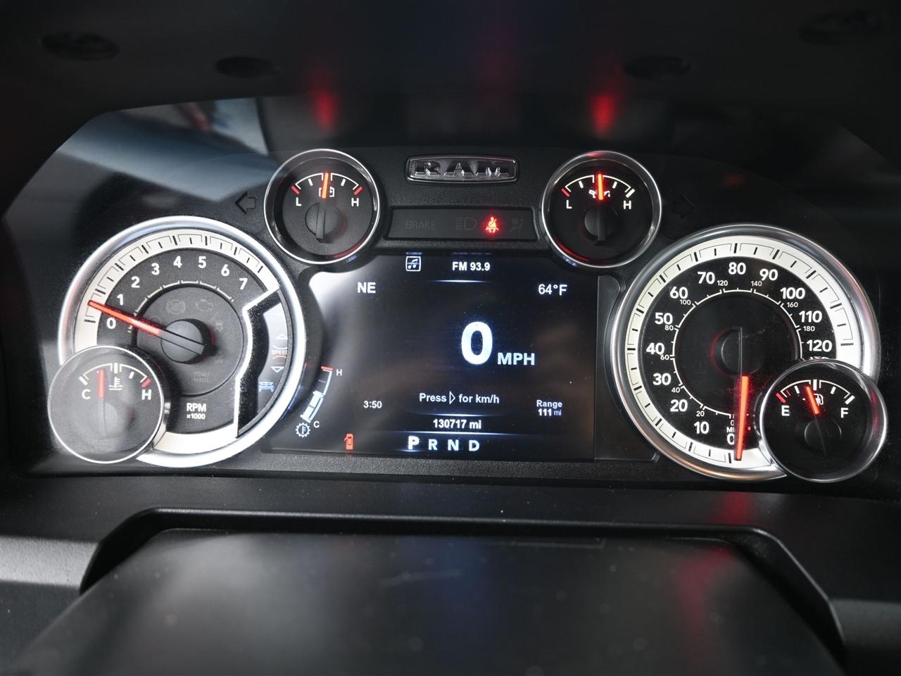 RAM 1500 SLT Crew Cab SWB 2WD 2017