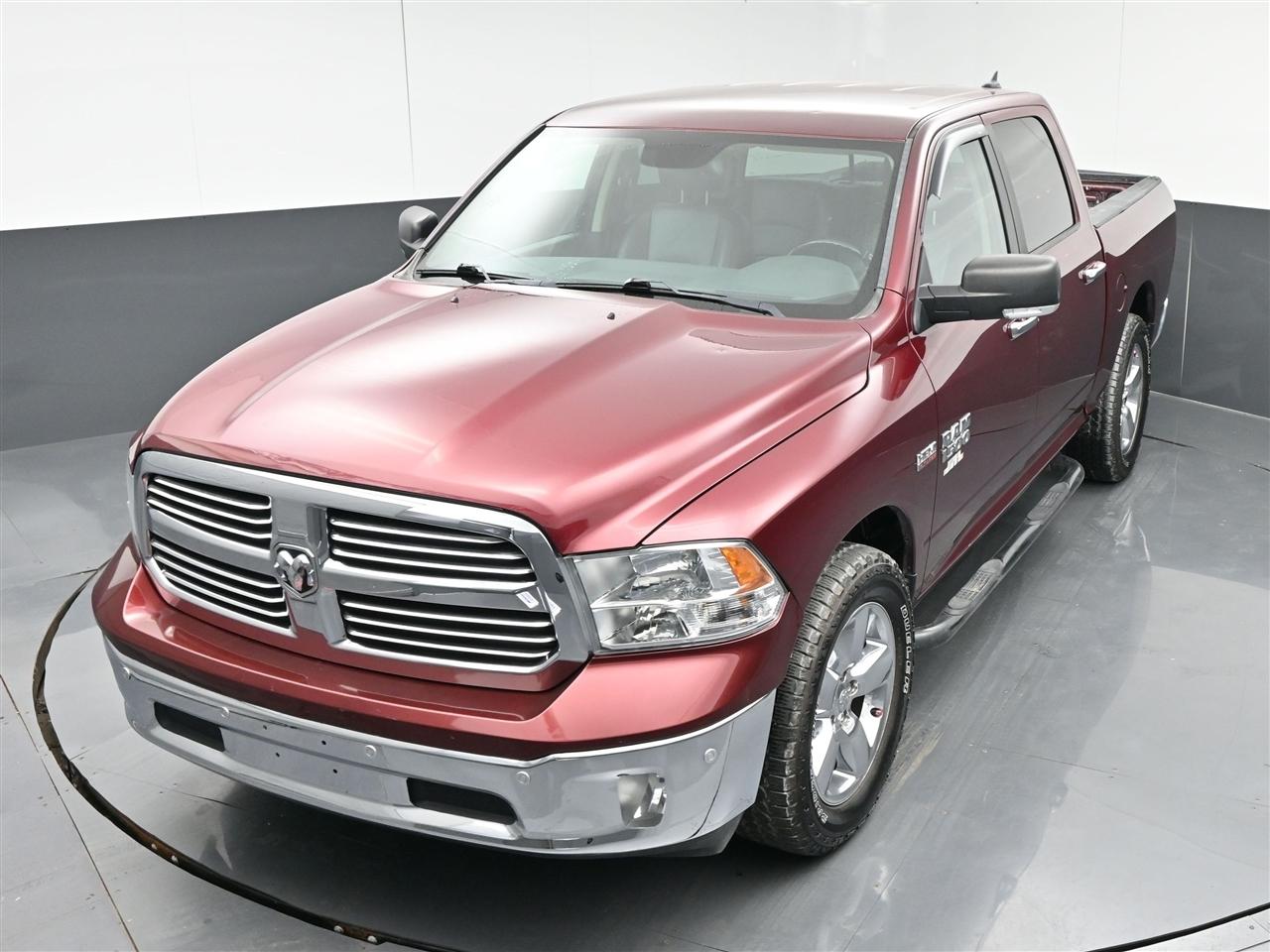 RAM 1500 SLT Crew Cab SWB 2WD 2017