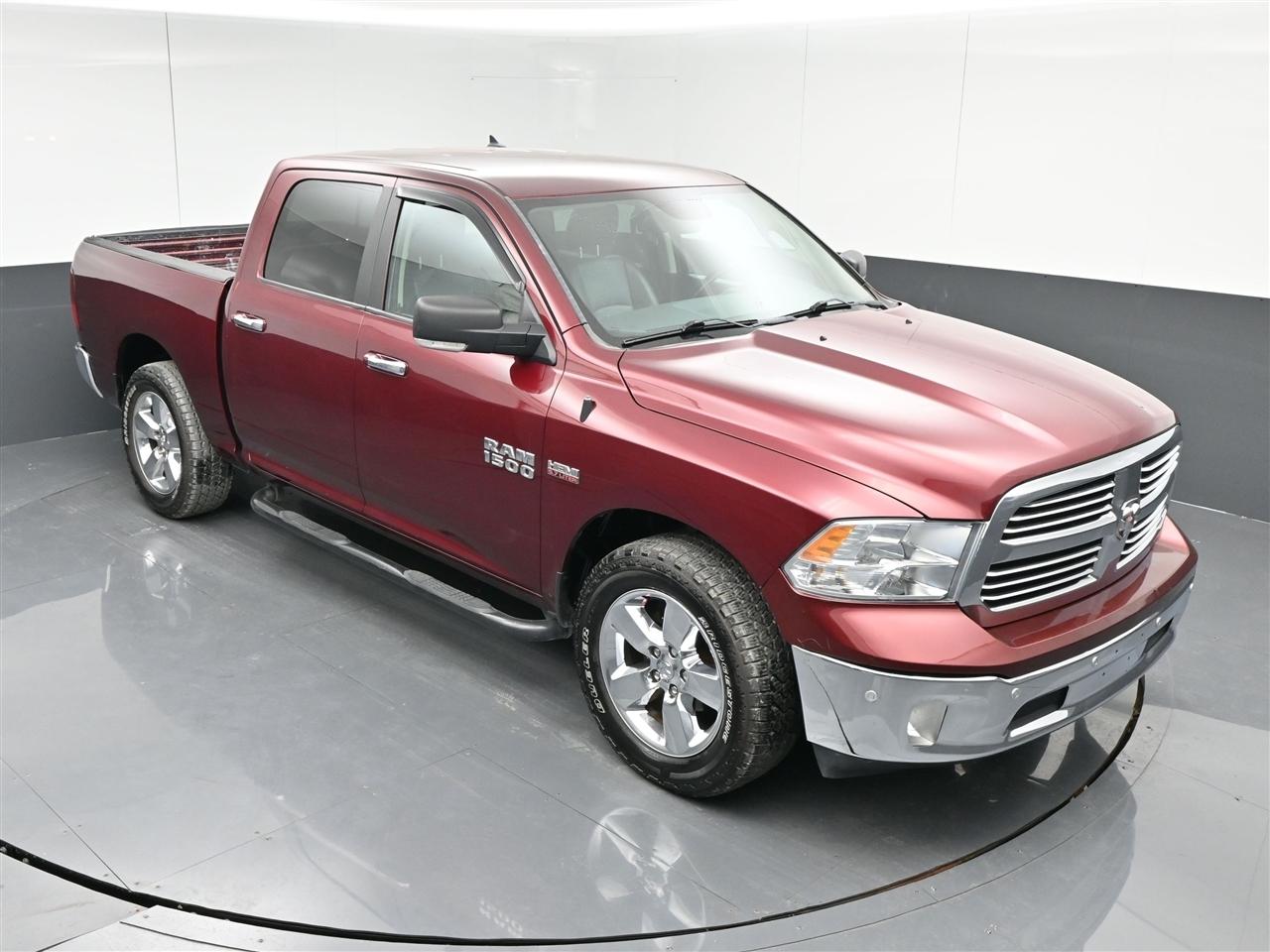 RAM 1500 SLT Crew Cab SWB 2WD 2017
