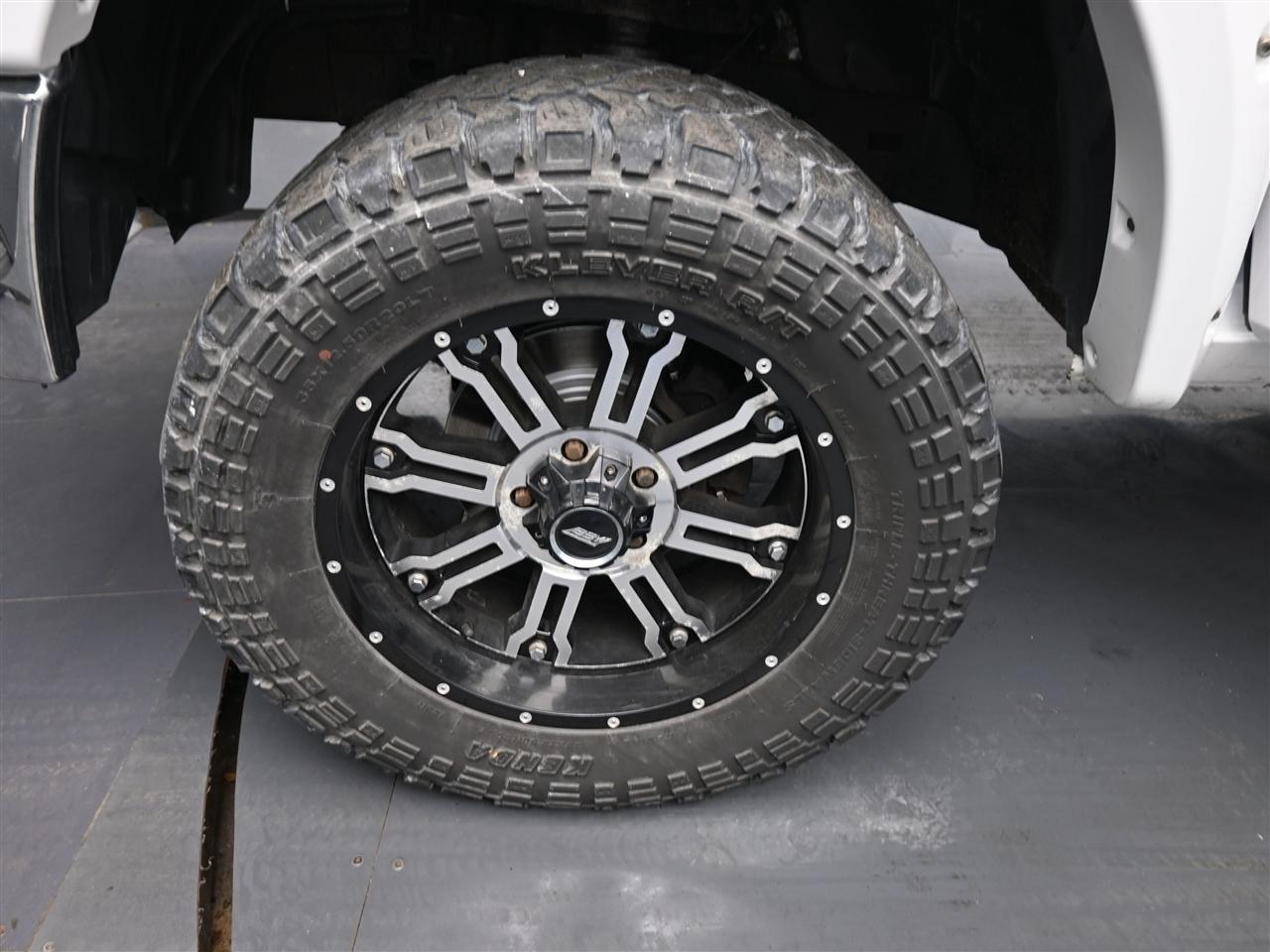 RAM 1500 Laramie Crew Cab SWB 4WD 2018