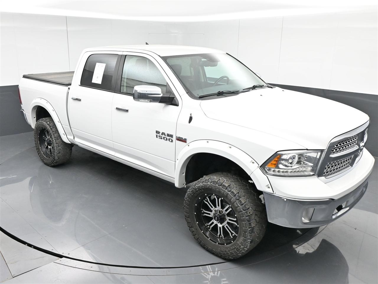 RAM 1500 Laramie Crew Cab SWB 4WD 2018