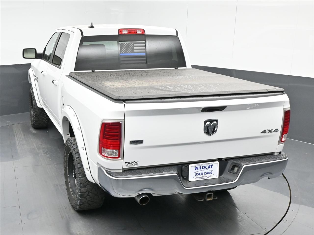 RAM 1500 Laramie Crew Cab SWB 4WD 2018