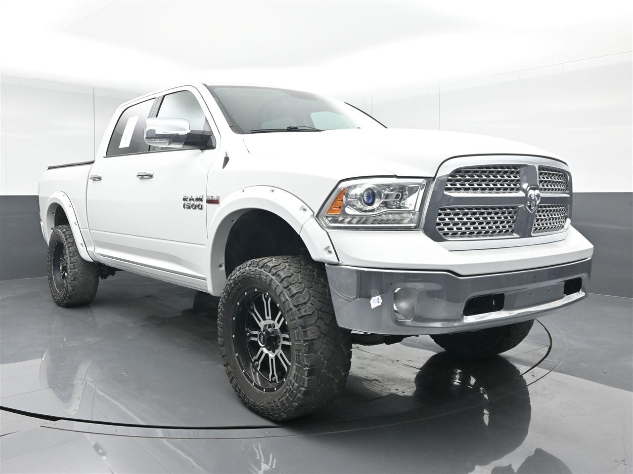 RAM 1500 Laramie Crew Cab SWB 4WD 2018